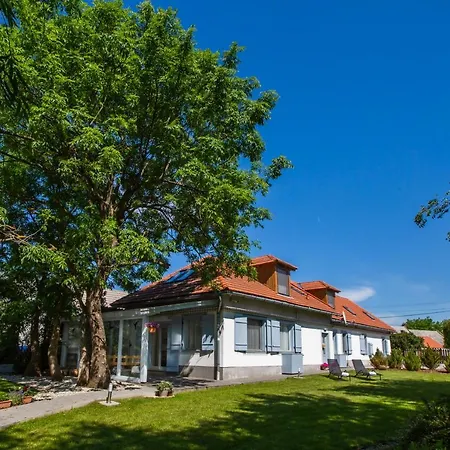 Boroka Apartmanhaz
