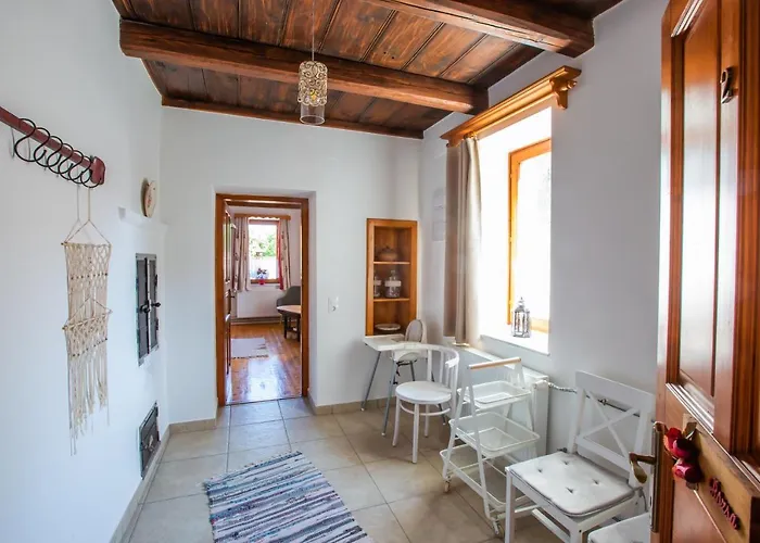 Boroka Apartmanhaz Harskut